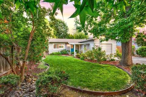 262 Maple Avenue, Kenwood, CA 95452