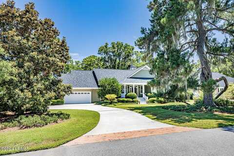 1408 Gleasons Landing Drive, Saint Helena Island, SC 29920