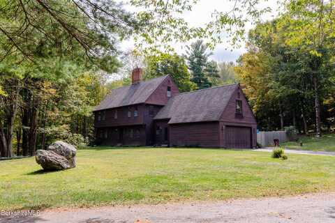 720 Old Windsor Rd, Dalton, MA 01226