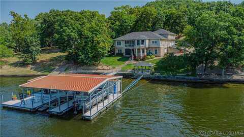 46 Lakeridge Drive, Sunrise Beach, MO 65079