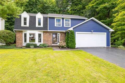 123 Beacon Hills Drive S, Penfield, NY 14526