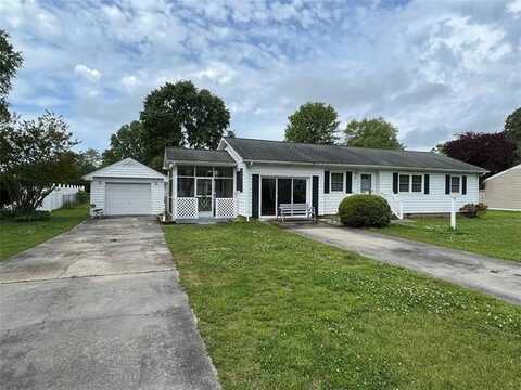 230 Taylor Avenue, Urbanna, VA 23175