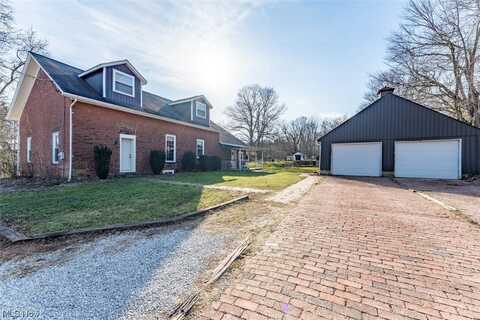 2801 INDIAN RUN AVENUE SE, EAST CANTON, OH 44730