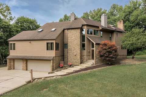 35560 RIDGEWAY LANE, WILLOUGHBY, OH 44094