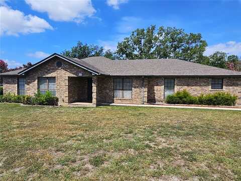 208 Windwood Circle, Seguin, TX 78155