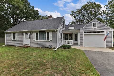 70 Walton Avenue, Hyannis, MA 02601