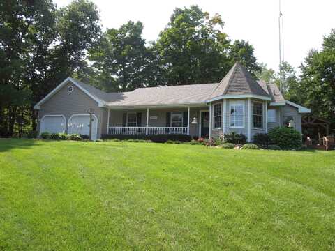 3311 N Hoover, Gladwin, MI 48624