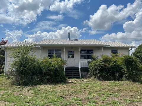 251 Fawn St, Harper, TX 78631