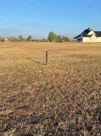 234 Interlaken St., Fredericksburg, TX 78624
