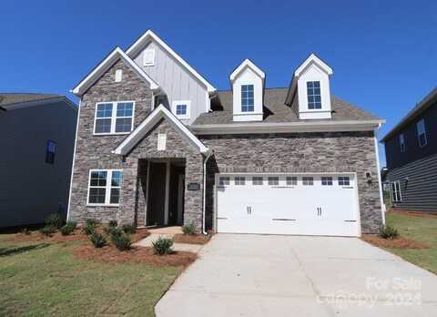 10108 Whitaker Pointe Drive, Huntersville, NC 28078