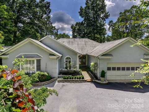 206 Glenroy Court, Flat Rock, NC 28731