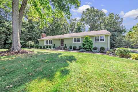 68 Coral Drive, Trumbull, CT 06611