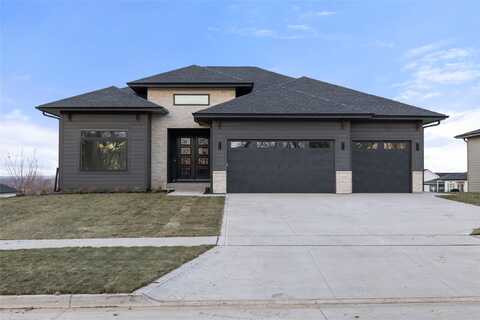 1129 NW 28th Street, Grimes, IA 50111
