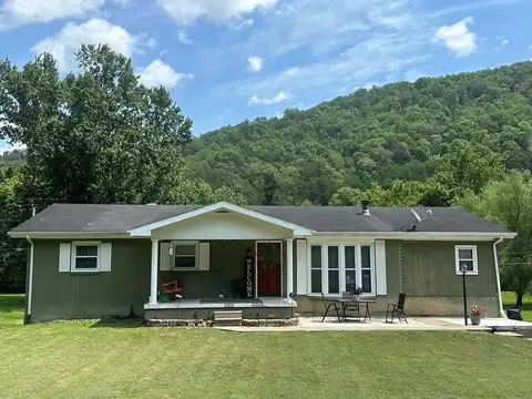 146 Clark Drive, Prestonsburg, KY 41653