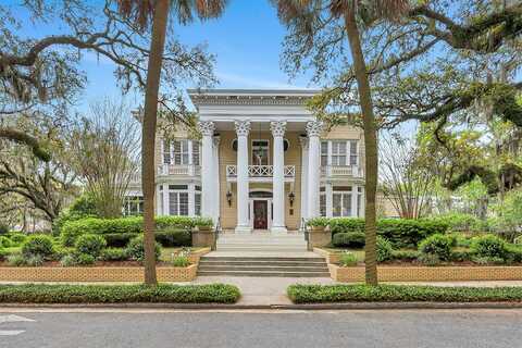 39 Washington Avenue, Savannah, GA 31405