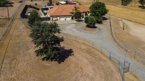 14696 Skyview Road, Madera, CA 93636