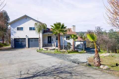 30058 Yosemite Springs Circle, Coarsegold, CA 93614