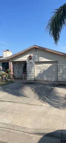 5054 Donner Avenue W, Fresno, CA 93722