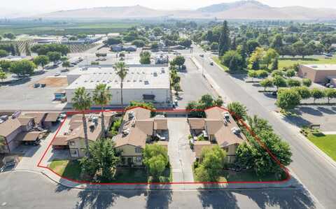 801 Monarch Circle, Exeter, CA 93221