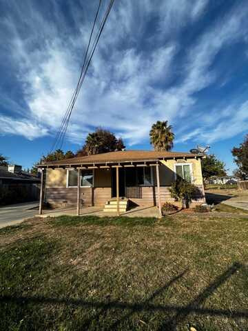 1803 Lopes Avenue, Merced, CA 95341