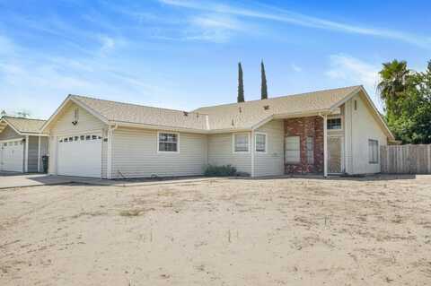 1001 Terrace Drive E, Hanford, CA 93230