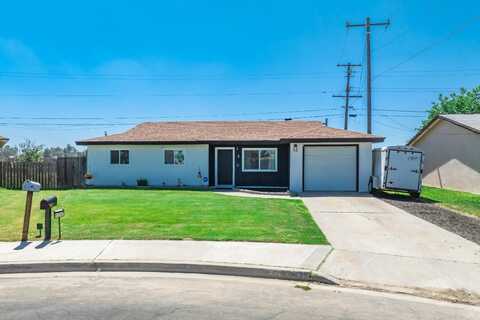 10767 Beverly Drive, Hanford, CA 93230