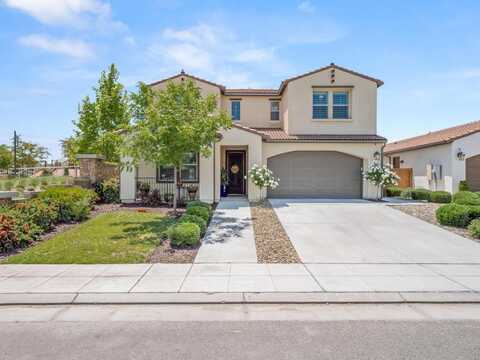 428 Expedition Way, Madera, CA 93636