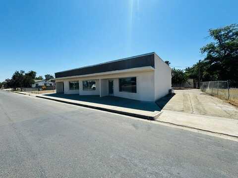 1225 Academy Avenue, Sanger, CA 93657