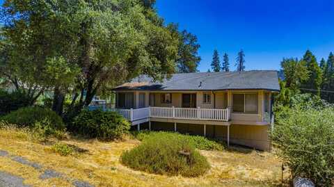 49538 Pierce Drive, Oakhurst, CA 93644