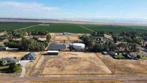 37655 Ave 12 3/4, Madera, CA 93636