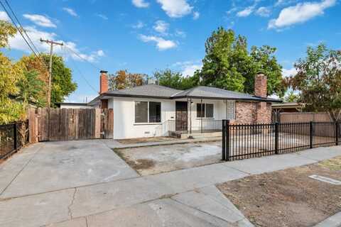 4166 Plaza Drive, Fresno, CA 93702