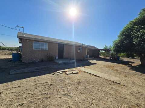 12441 Henderson RD S, Caruthers, CA 93609