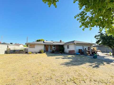 4641 Weldon Avenue E, Fresno, CA 93703