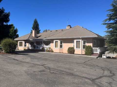 43319 Leach Road, Ahwahnee, CA 93601