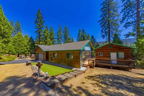 2402 Silver Doctor Road, Mariposa, CA 95338