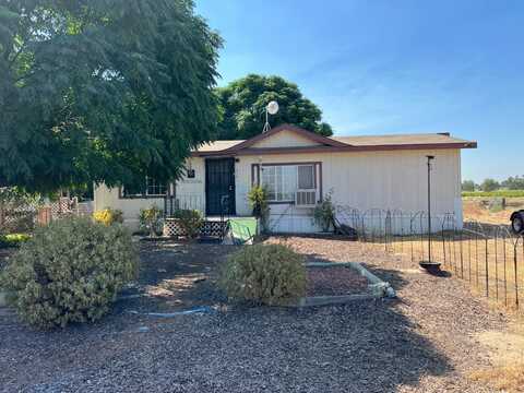 3161 Huntsman Avenue E, Fresno, CA 93725