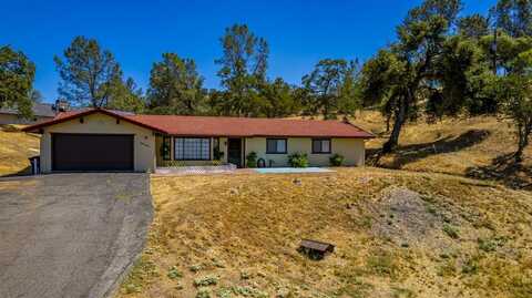 29165 Revis Road, Coarsegold, CA 93614