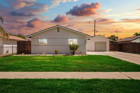 1534 Hayden Avenue, Hanford, CA 93230