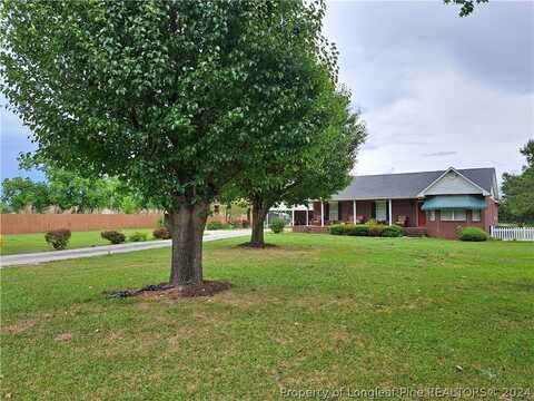 566 Canady Road, Parkton, NC 28371