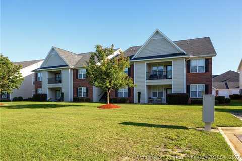 3940 Bardstown Ct unit: 201, Fayetteville, NC 28304