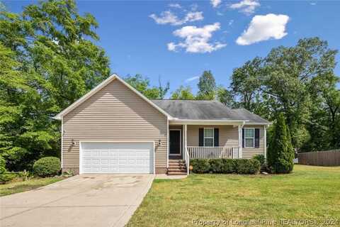 243 Hunters Creek Drive, Raeford, NC 28376