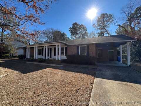 558 Lennox Drive, Fayetteville, NC 28303