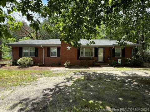 1005 N Fulton Street, Raeford, NC 28376