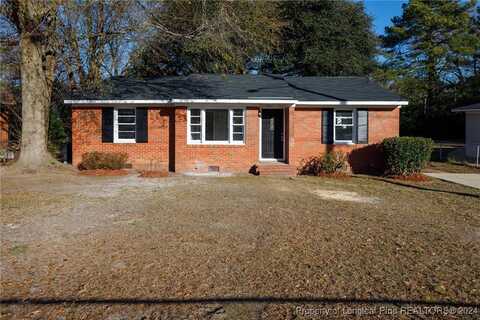 5212 Bayleaf Drive, Fayetteville, NC 28304