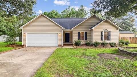 374 Hunters Creek Drive, Raeford, NC 28376