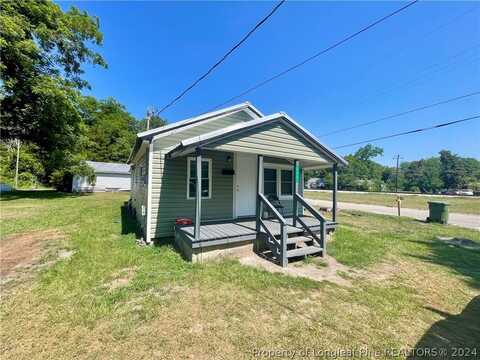 111 E Central Street, Maxton, NC 28364