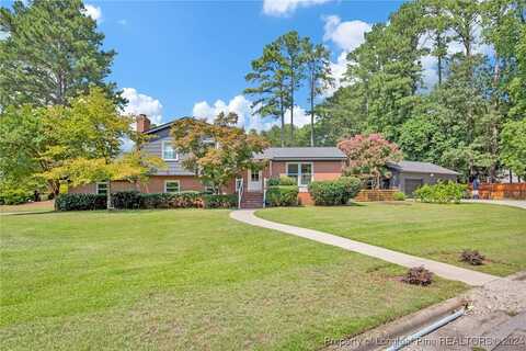 205 Saint Marys Parkway, Fayetteville, NC 28303