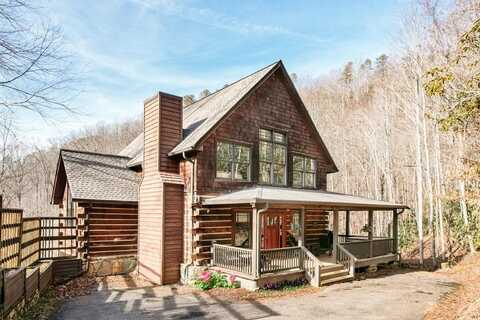 206 Cabin Cove, Franklin, NC 28734