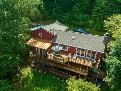 498 Nantahala Shores Rd, Topton, NC 28781