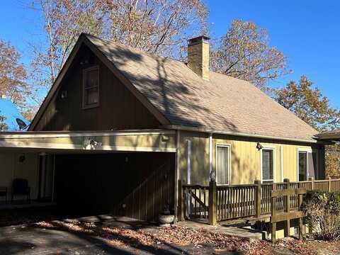 561 Deals Gap Rd, Robbinsville (Graham), NC 28771